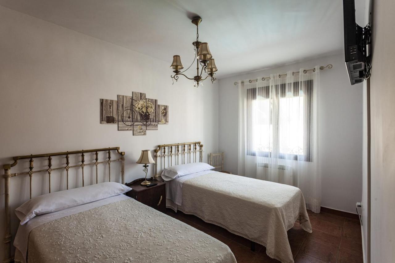 Casa Rural La Fontanita El Real de San Vicente Dış mekan fotoğraf